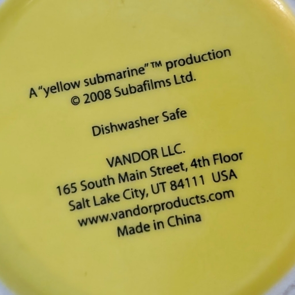 2008 Beatles Yellow, 3D Ceramic Coffee Mug, Tea Cup - Picture 3 of 3